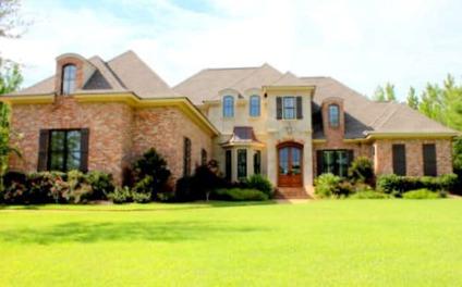 $824,900
Fairhope 4BR 4.5BA, Builders personal home is perfect