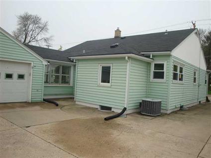 $82,000
Beloit 2BR 2BA, What a Beauty and on a Beautiful Block!