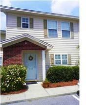 $82,000
Summerville 2.5BA, Beautiful 3 BR townhome just minutes from
