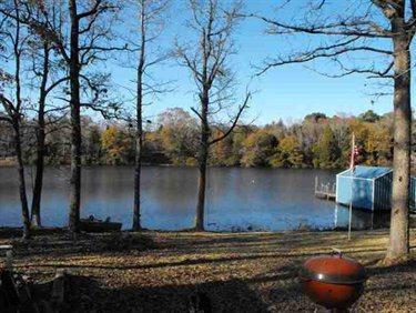 $82,500
Lakefront home on private fishing lake
