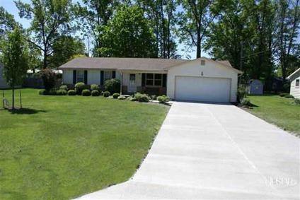 $82,988
Fort Wayne, Almost 1400 Sq Ft in this 3 Bedroom 2 bath Home