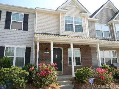 $84,000
Mooresville, Cute, clean 2 Bedroom, 2.5 Bath Townhouse in