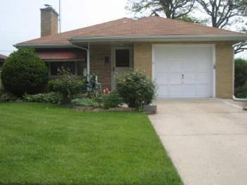 $84,900
Waukegan 3BR 2BA, Bring all offers. Great home to live or