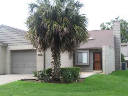 $85,000
Belleview 2BR 2BA, This is an attached villa