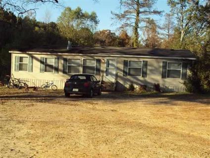 $85,000
REDUCED!!!!Well kept, great location double wide home in Calhoun, LA