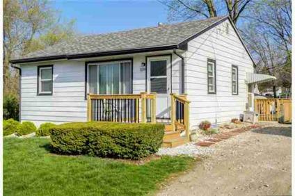 $85,000
Residential, Ranch - DES MOINES, IA