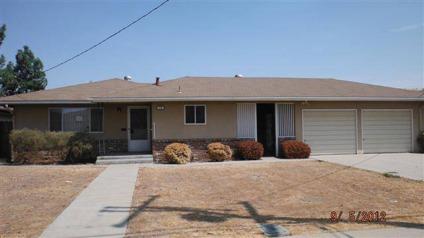 $85,000
Sanger 3BR, What a cutie with it's original bathrooms and