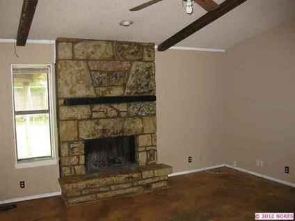 $85,000
Tulsa 3BR 2BA, This formerly beautiful home needs some TLC