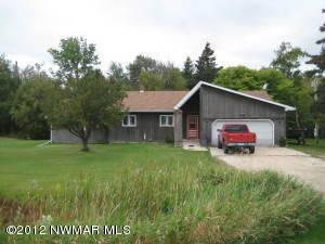 $85,000
Warroad 2BR 2BA, WARROAD HOME WITH DOUBLE GARAGES!