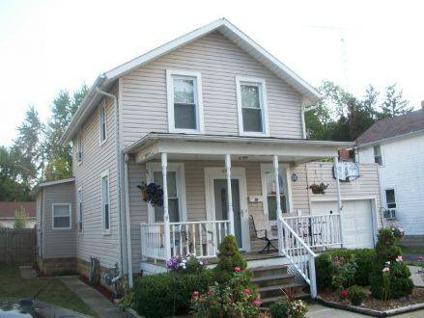 $85,599
Nice family home on a quiet one way street.