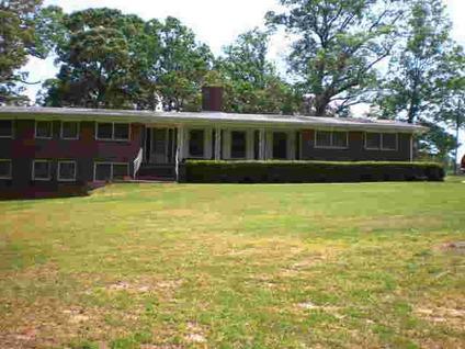 $875,000
Single Family Residential, Ranch - Fayetteville, GA