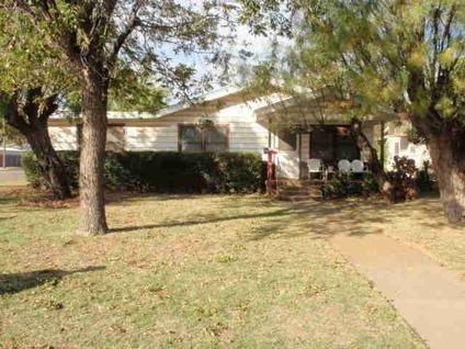 $87,000
Abilene, Spacious 4 BR 1.5 Bath with lots of updates.