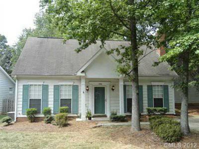 $87,000
Charlotte 3BR 2BA, Charming home has a 2 story great room