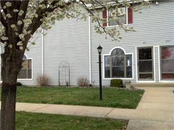 $87,000
Townhouse, Traditional - Smithville, MO