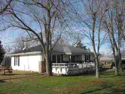 $87,500
Comfortable Three BR Two BA home 7/10ths of a mile from Bull Shoals Lake.