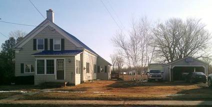 $87,900
3 to 4 bedroom 1.5 bath home in the village of Chateaugay
