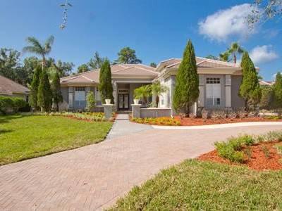 $884,900
Brentwood custom home in desirable Alaqua Lakes