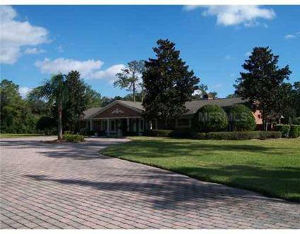 $885,000
Single Family Home - LONGWOOD, FL
