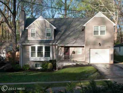 $889,000
Detached, Colonial - CHEVY CHASE, MD