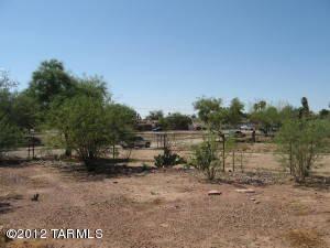 $88,000
Tucson 1BA, A great 3 bedroom home on a large lot in a quiet