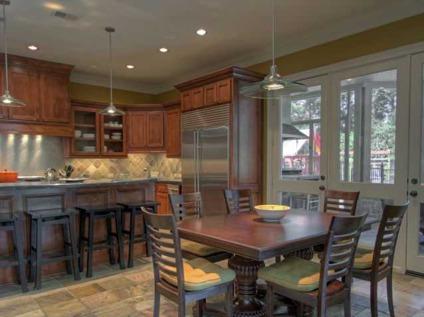 $895,000
Sterling Ridge in The Woodlands
