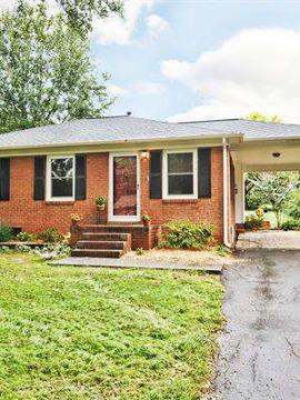 $89,000
Great Brick Home Blocks from D'town Pineville
