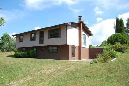 $89,000
Tazewell 2BR 1BA, 2538 - , TN - This home sits in the