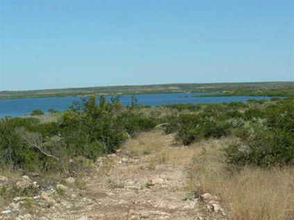 $89,500
Del Rio, Talk about lakefront! The view is awesome and the
