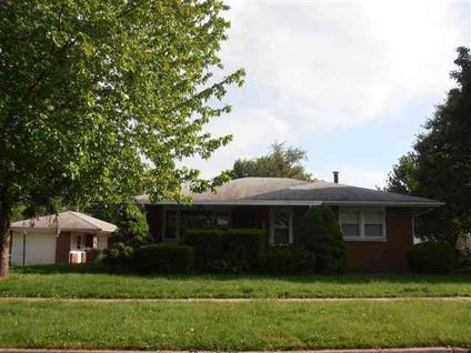 $89,900
Bloomington 3BR 2BA, All Brick ranch priced for Quick Short