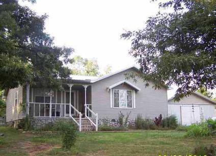 $89,900
COUNTRY HOME ON 4 ACRES M/L. Two Bedroom, one bath 1,184 sq. ft.