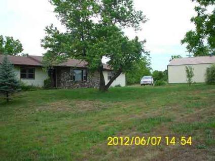 $89,900
Country living only 1.5 miles from town. Lots of room in this ranch home that