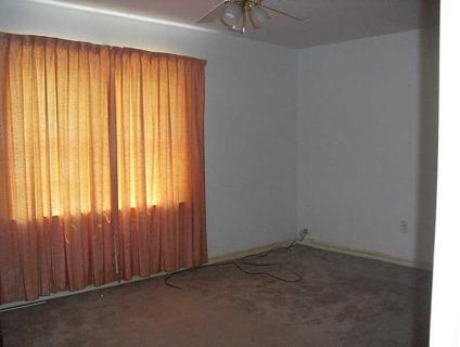 $89,900
Dickinson 2BR 1.5BA, SLEEPING BEAUTY. HOME IS SURROUNDED BY
