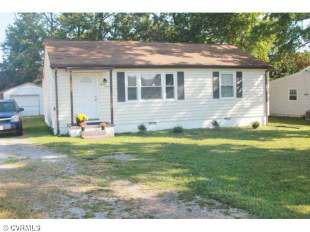 $89,900
House for sale in Colonial Heights, VA