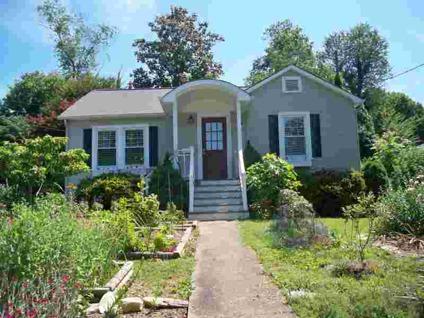 $89,900
Lenoir 2BR 1BA, Charming home in Kentwood with tons of