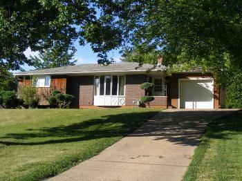 $89,900
Newton 3BR 4BA, Solid, One Owner Home in superb location!