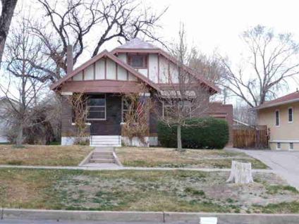 $89,900
Pueblo 2BR 1BA, Charming brick bungalow with inviting front