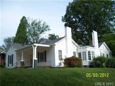 $89,900
Statesville 3BR 1.5BA, Quaint home (partially repaired) in