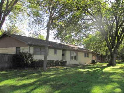 $89,900
Waco 2BR 2BA, The small town of Hubbard is located halfway
