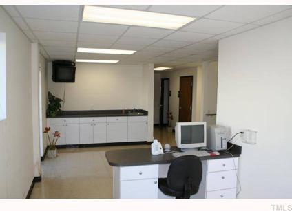 $89,900
Wake Forest, INCREDIBLE OPPORTUNITY FOR OFFICE/ FLEX SPACE.