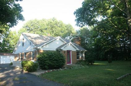 $900
3BR 1Bath house in quiet, park-like setting - yard backs-up to K-zoo city limit