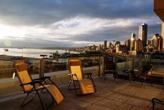 $918,000
Seattle 2BR 2.5BA, Penthouse Loft with Balcony with water
