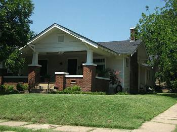 $91,500
Mineral Wells Three BR One BA, 1920 immaculate updated 3-1-1 frame