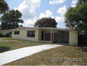 $91,900
Ormond Beach 2BR 1BA, Great location and great street on