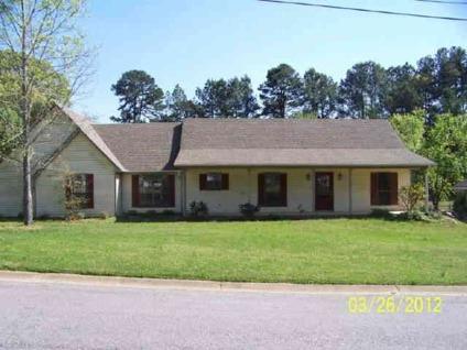 $93,000
Single Family Residential, Country/Rustic - Hoschton, GA