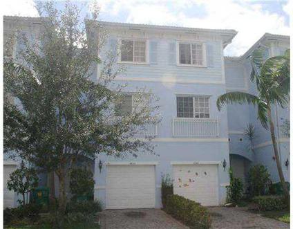$93,000
Townhouse, Blinds/Shades - Lauderhill, FL