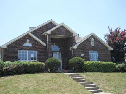 $94,000
2328 Valley Falls Avenue, Mesquite, Tx [phone removed] HUD Island Kitchen