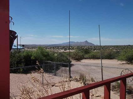 $94,000
Elephant Butte, THIS 2 BEDROOM, 2 BATH HOME OFFERS AN OPEN