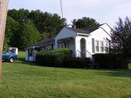 $95,000
Beckley, Charming house located on 4.2 ac,wooded and