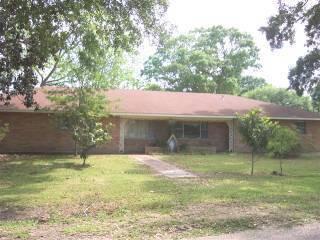 $95,000
Eunice 3BR 2.5BA, Walls are constructed of 2.x4s on 16