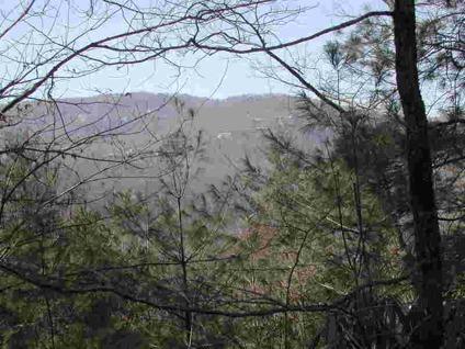 $95,000
Lake Toxaway, Large 1.7+ acre lot with sweeping views of